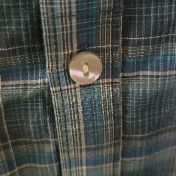 Calvin Klein short sleeve shirt - Picture 8 of 10